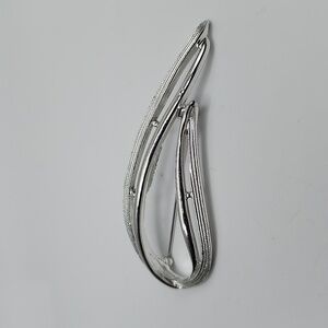 Vintage Sarah Coventry Silver Tone Swirl Tear Drop Brooch Pin